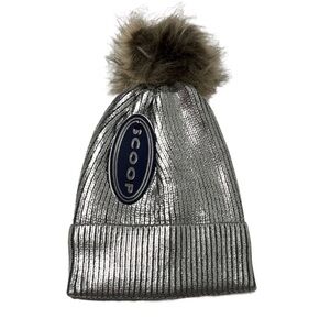 Scoop Metallic Stocking Hat Beanie With Pom Pom Silver New with tags!